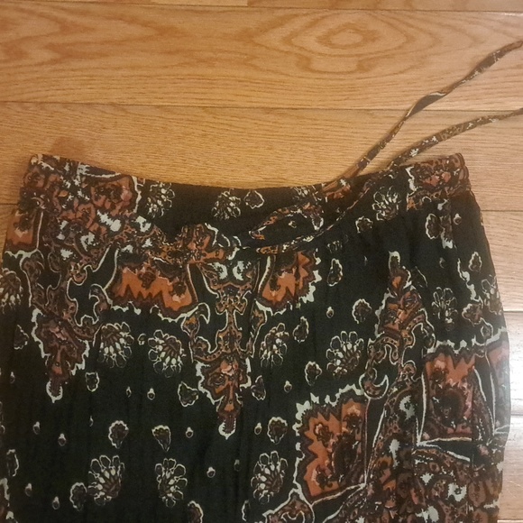 Closet clearance - Picture 2 of 3